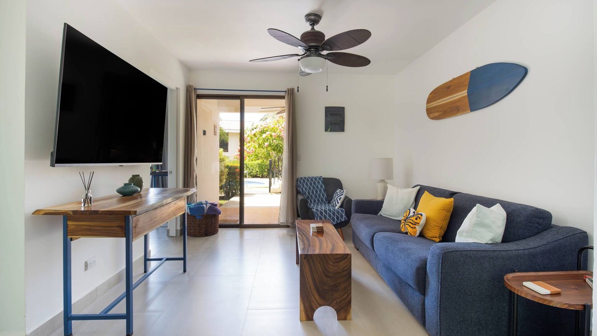 Coco Sunset Hills Condo | Seaside Solace - 2 Bedrooms 500 Meters To Beach