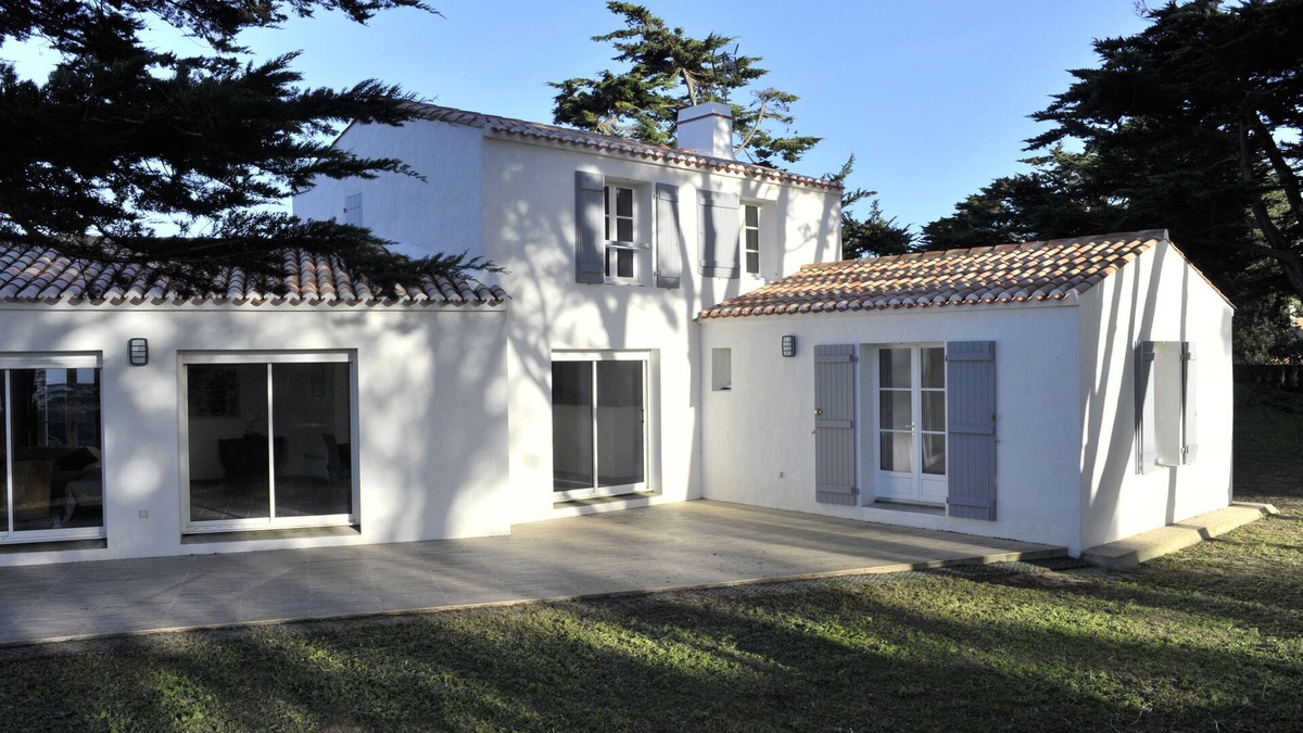 Noirmoutier-en-l'Ile House | Seaside vacation home, very functional, pets welcome