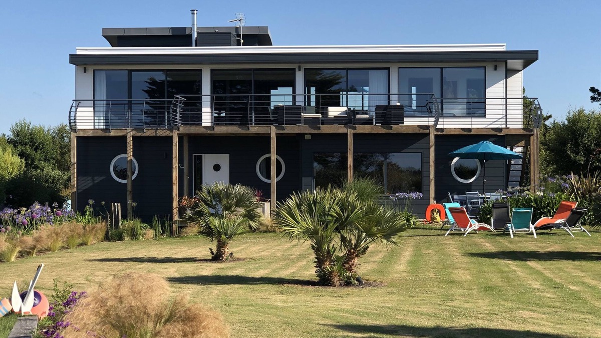 Guisseny House | Seaside villa 50 m, Jacuzzi, Sauna, Kayak, Paddle, Bikes