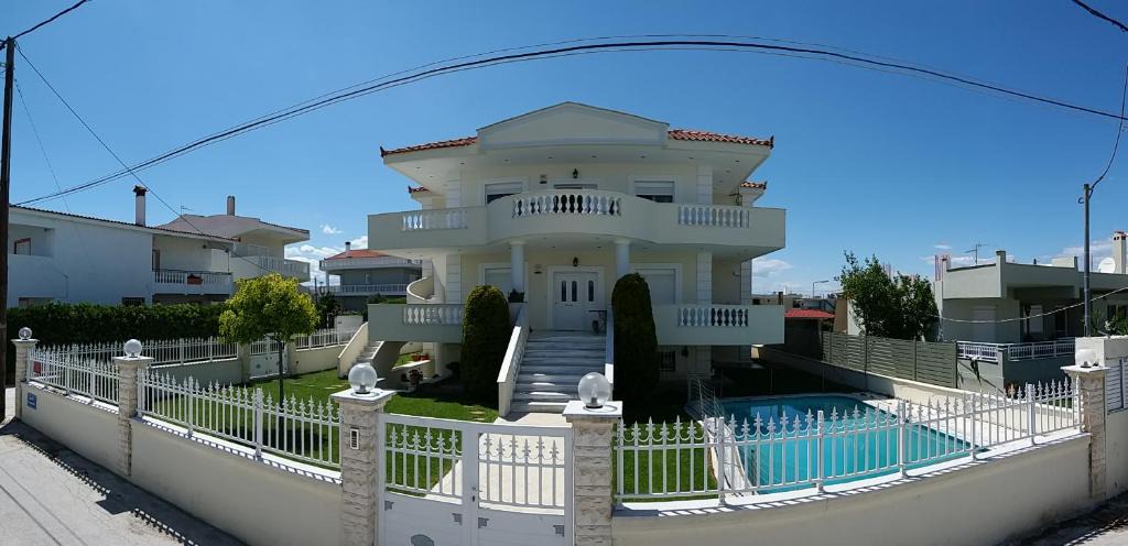 Assos-Lechaio Villa | Seaside Villa (Apartment 1)