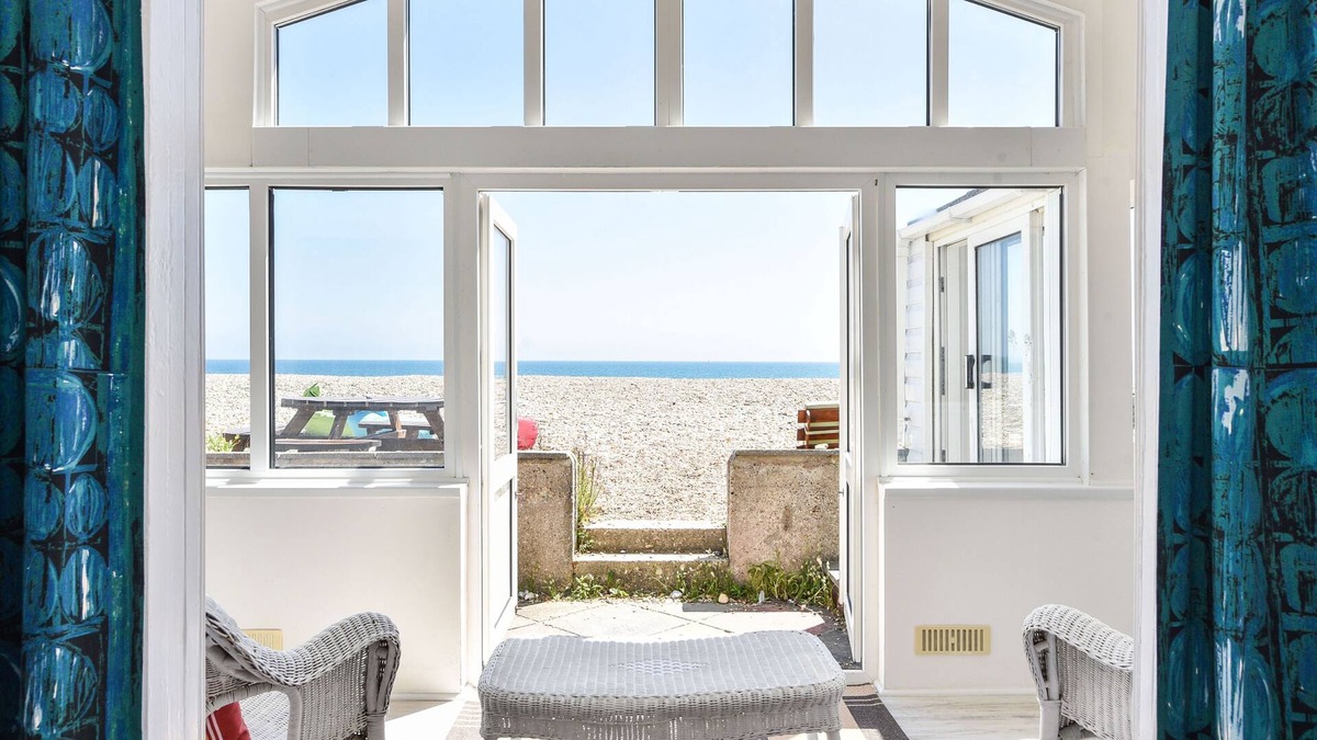 Pagham Cottage | Seasidings, Pagham - sleeps 10 guests in 5 bedrooms
