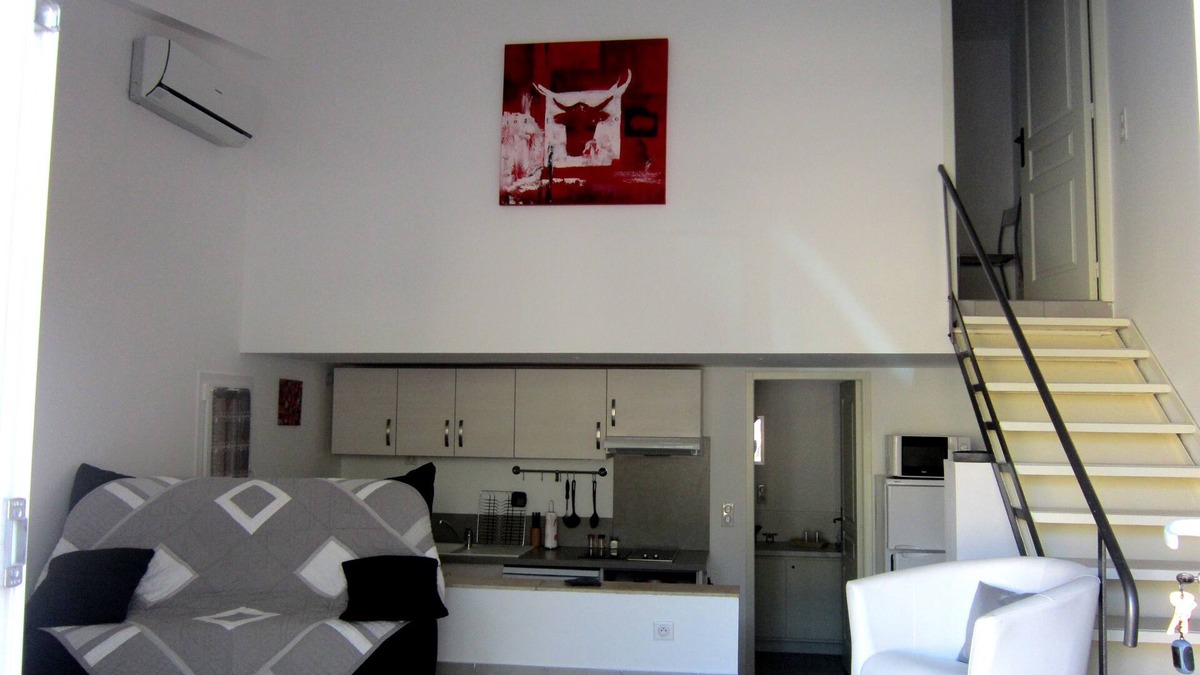 Maussane Apartment | Seasonal apartment in the heart of Maussane Alpilles, ideal for a couple