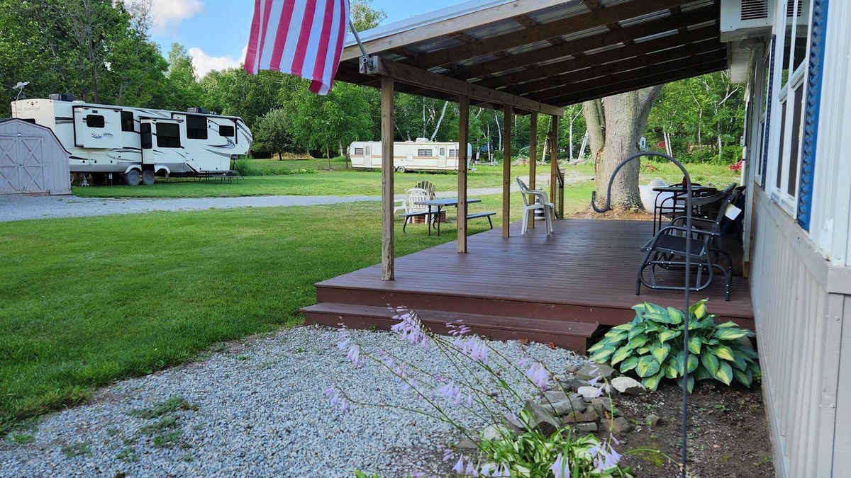 Port Austin House | Seasonal Fully Furnished Mobile home