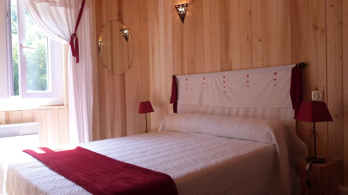 Axat House | SEASONAL GITE AXAT AUDE BETWEEN SEA AND MOUNTAIN IN THE COUNTRY OF CASTLES CATHARES