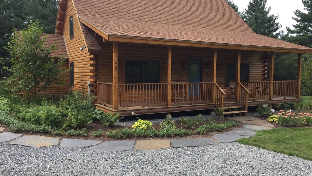 Wilmington Apartment | Seasonal Rental Available - One-Bedroom Apartment in Wilmington, VT