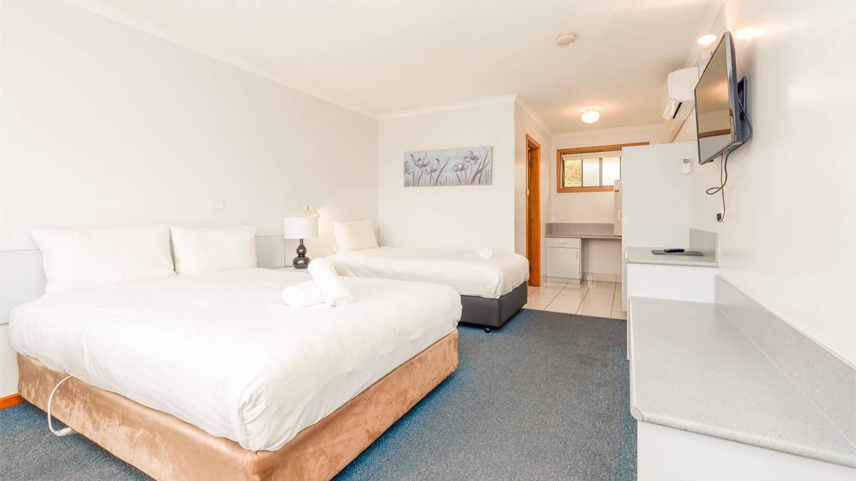 Ulverstone Hotel | Seasonal South Motel & Function Centre