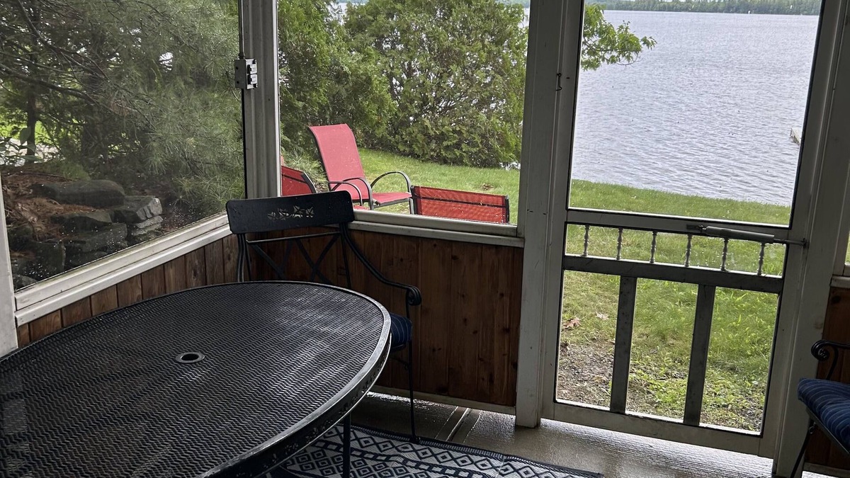 Smithfield Cottage | Seasonal - Waterfront Cottage - Beautiful panoramic view