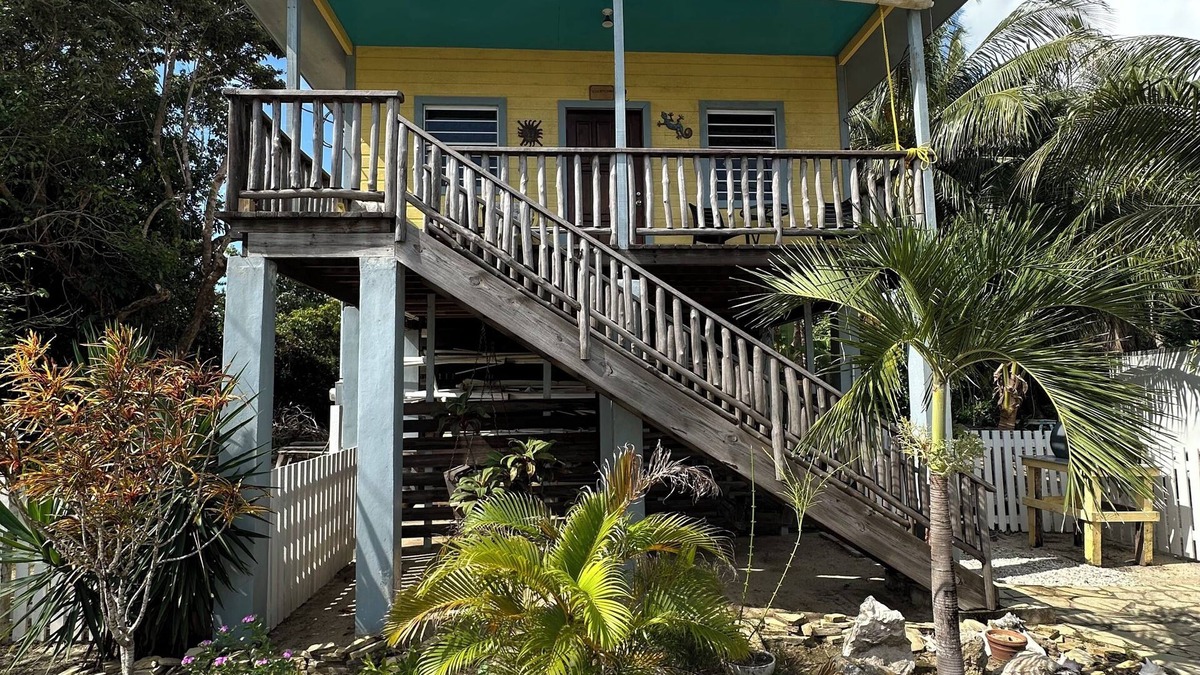 Hopkins House | Seaview Cockscomb House w/AC at All Seasons Belize