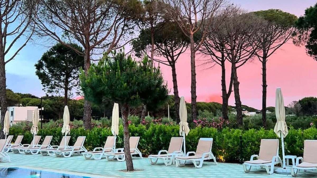 Qerek Apartment | Seaview Haven - Trendafili