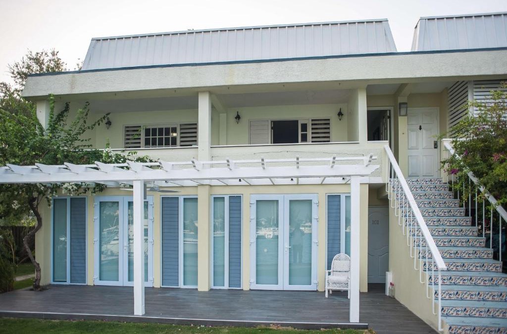 Montego Bay Hotel | Seawind Beach Apartments