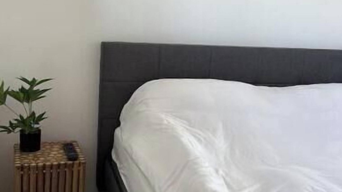 Tel Aviv Apartment | SeAya 4 bedrooms