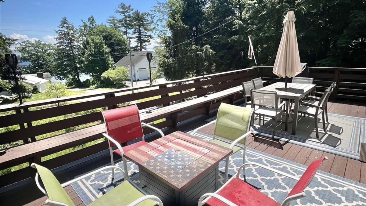 Sebago House | SEBAGO LAKE BEACH ACCESS