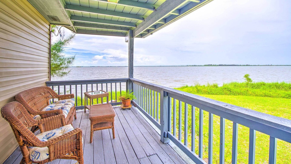 Micco Cottage | Sebastian Cottage on Indian River w/ Grill!