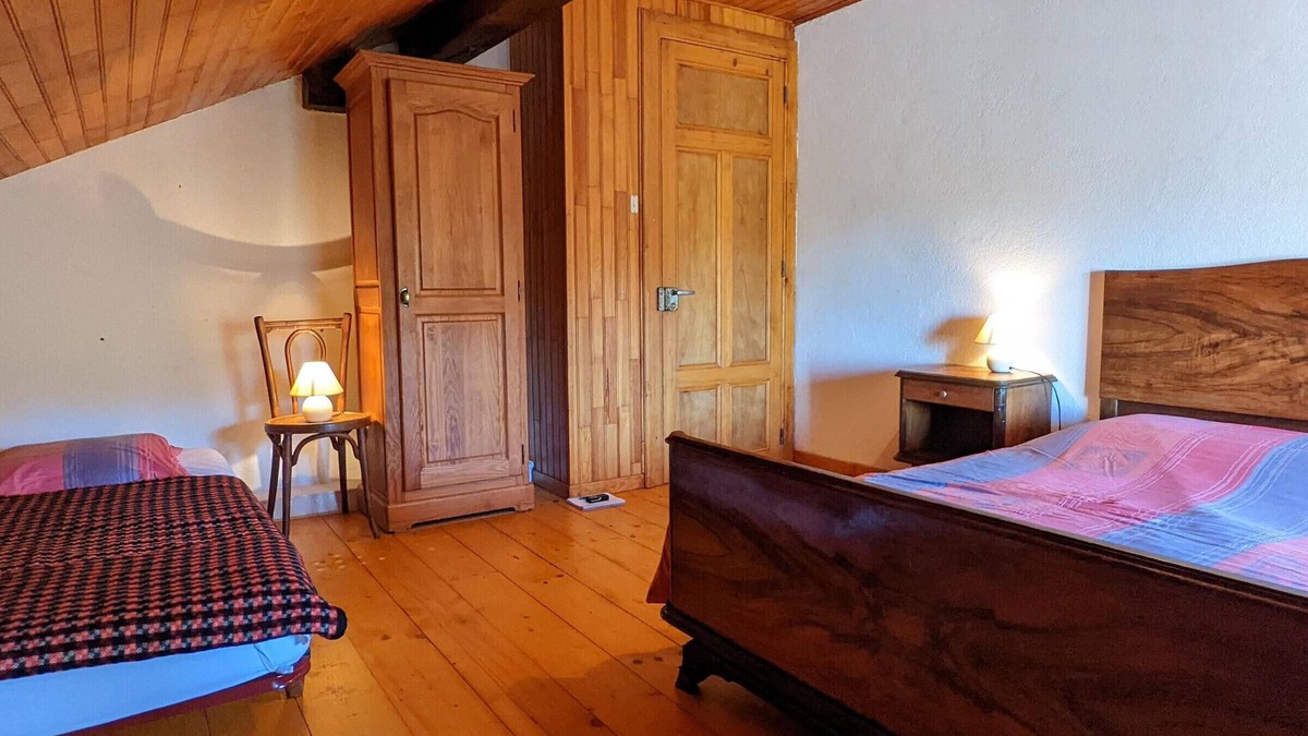 Miellin Cottage | Secluded Vosges house with fireplace, hiking, and private parking