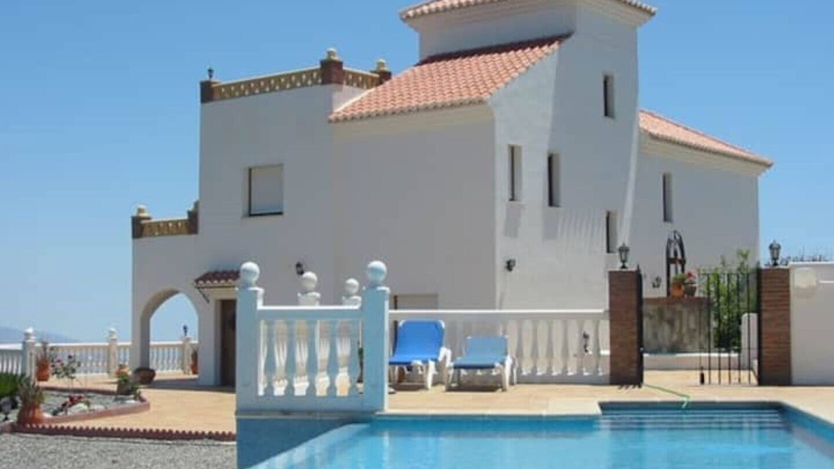 Gualchos Villa | Secluded Luxury Villa amazing views