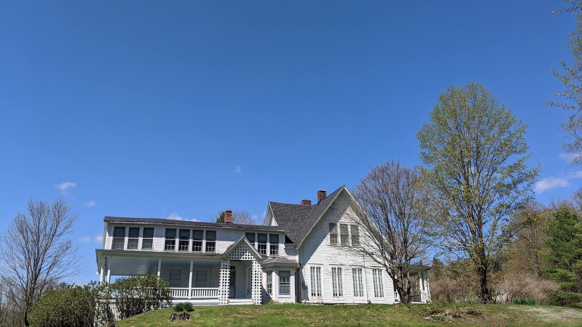 Clarksburg Other | Secluded 19th century Farmhouse with mountain views