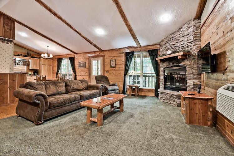 Sylvan Shores House | Secluded 2 story cabin Pool WiFi smart TVs