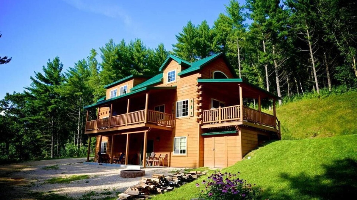 La Crosse Cabin | Secluded 22 acres on Bad Axe River - South Fork