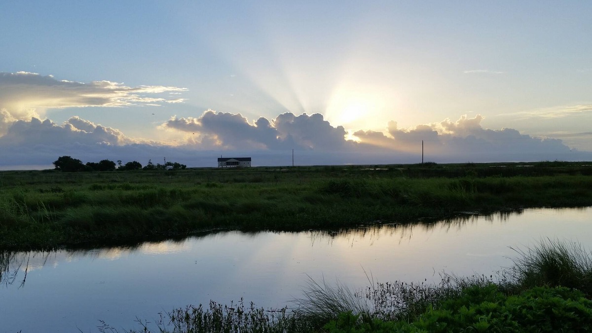 Kaplan Cabin | Secluded 3,500 acre marsh with abundant wildlife and views