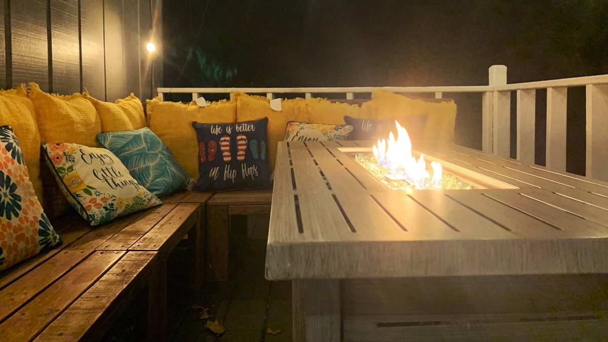 Indian Lake Cabin | Secluded 3 Bedroom Cabin with Gameroom and 2 Fireplaces. Family Friendly,2 Acres