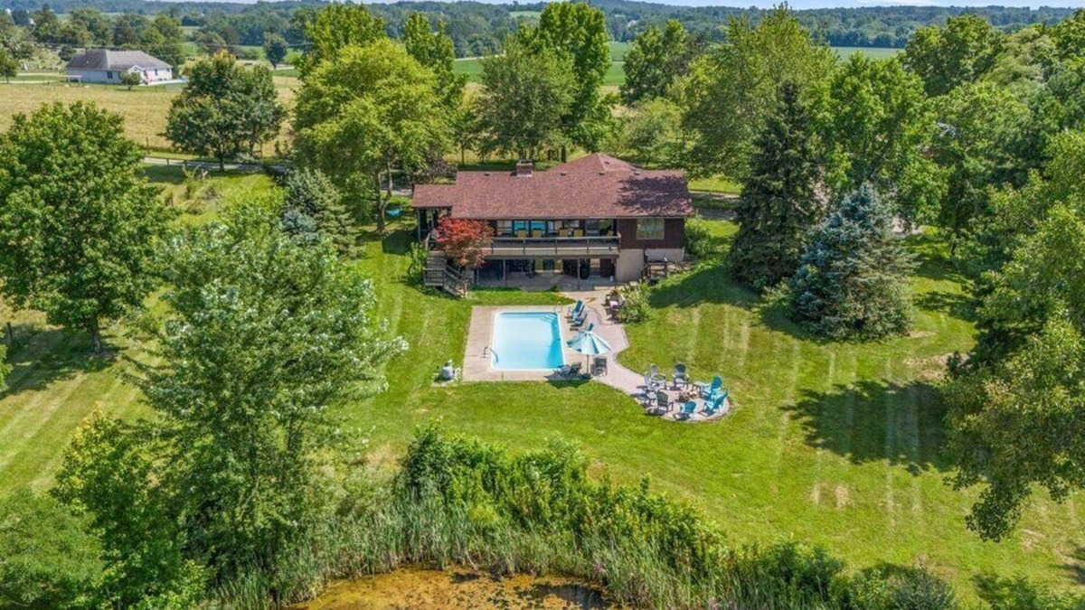 Ashville Other | Secluded 3BR Escape w/Pool + Pond | Near Columbus
