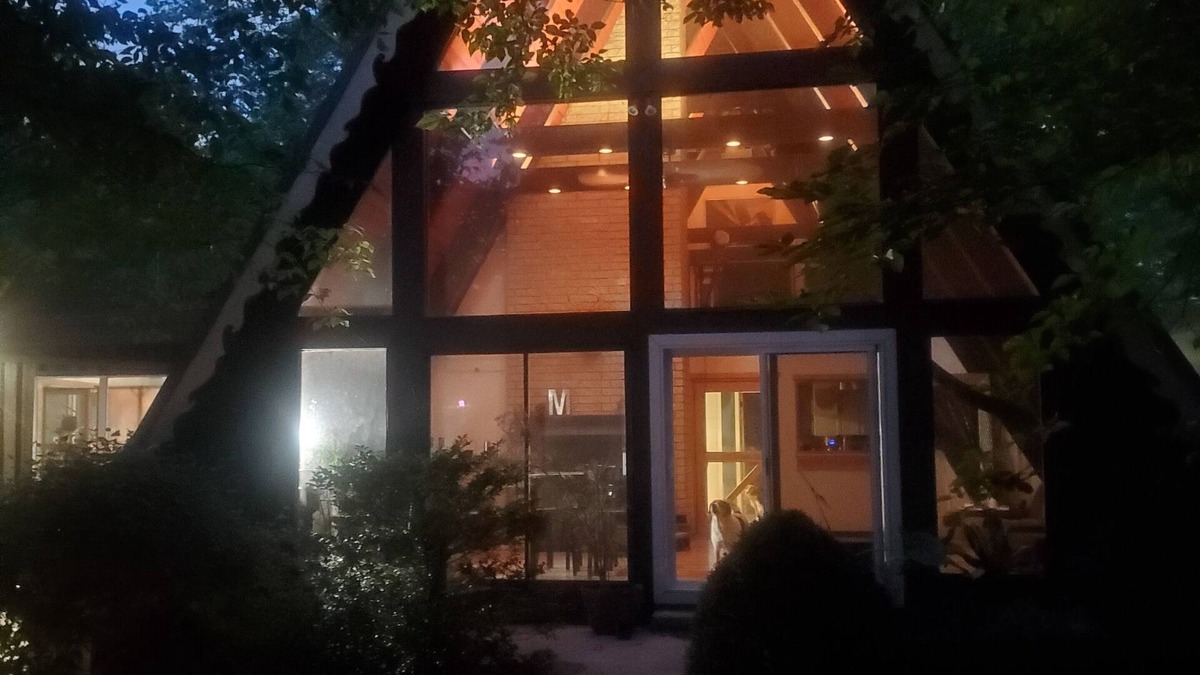 Anderson Township House | Secluded A-frame on 3 acres minutes from downtown. Hot tub, Sauna & Dog-friendly