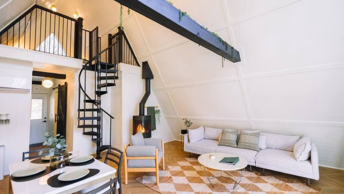 South Bloomingville Cabin | Secluded A-Frame Hocking Hills: Hot Tub, Fire Pit
