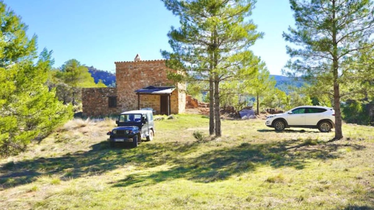 Valderrobres Other | Secluded and authentic - pure nature in the former sheep hut