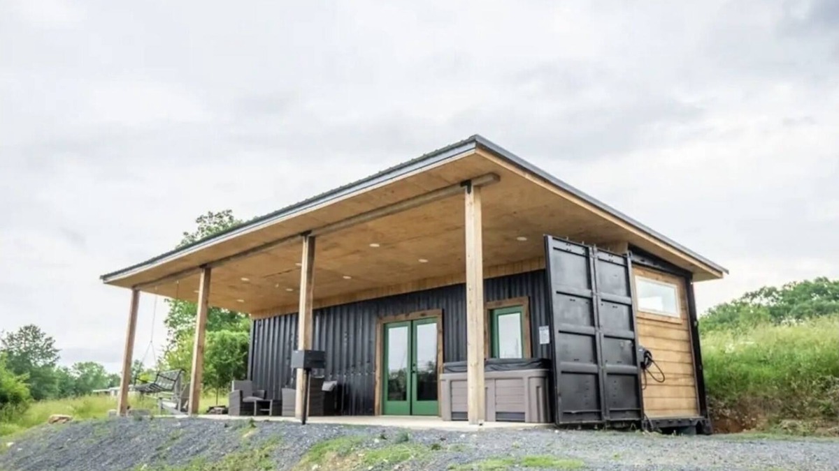 Hatfield Cabin | Secluded Backcountry Container|Hot Tub & King Bed