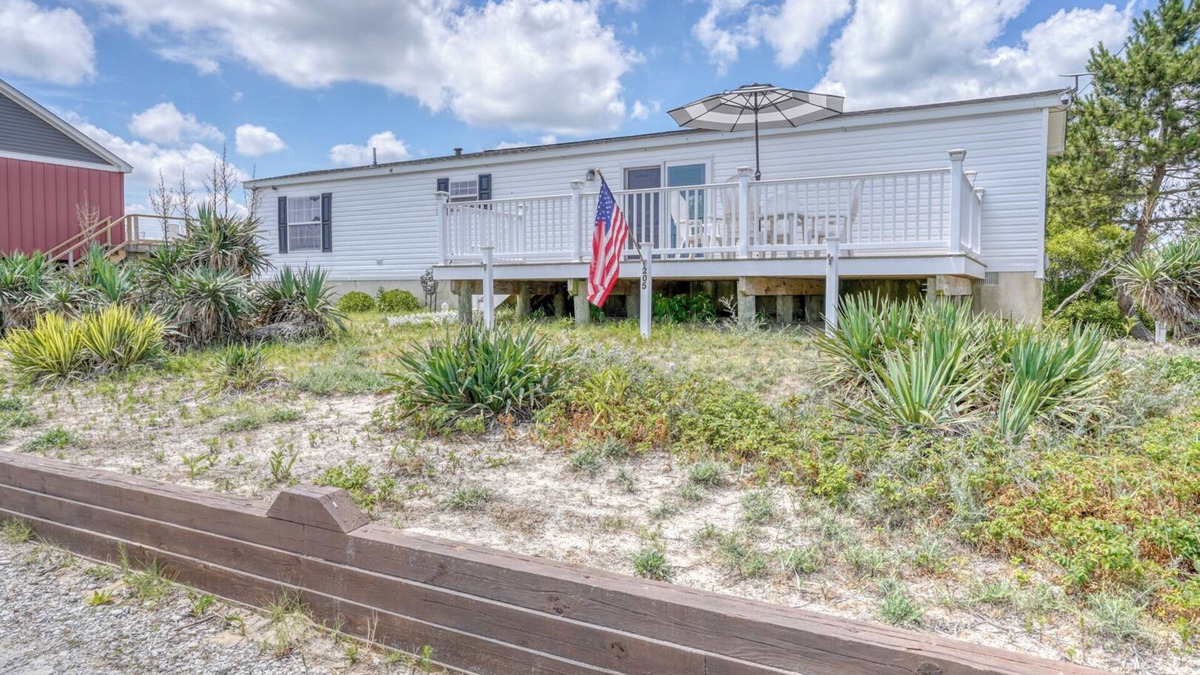 Delaware Beaches Cottage | Secluded Beach home with amazing views close to all.