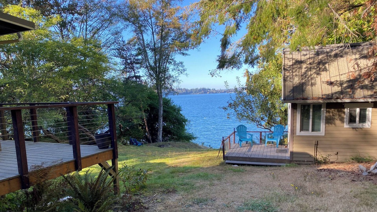 South Colby House | Secluded beach, nestled in nature's embrace, crashing waves & breathtaking views