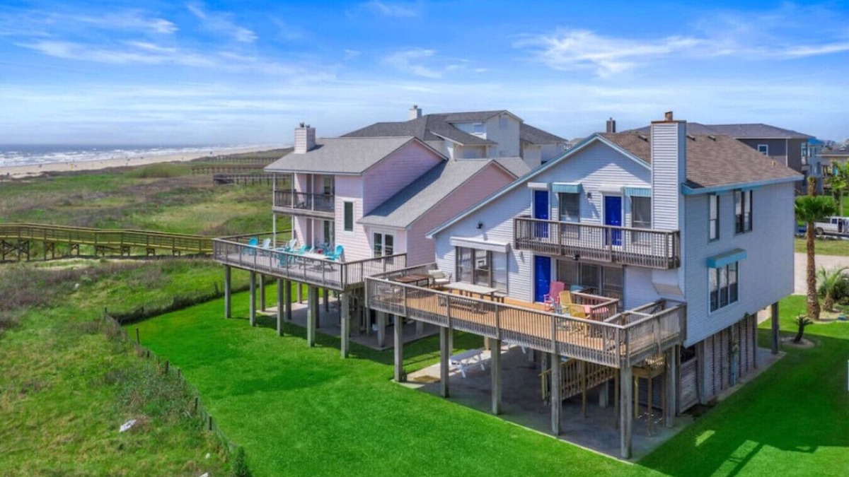 Pointe San Luis House | Secluded Beachfront House w/Gorgeous Water Views
