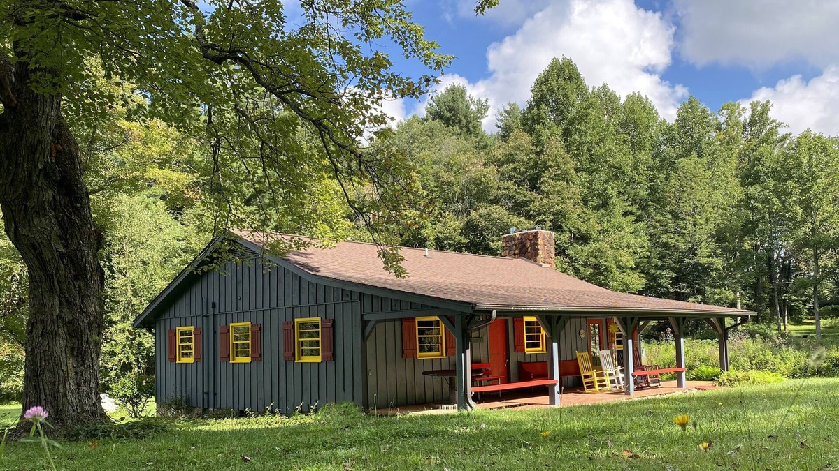 Meadows Of Dan House | Secluded Cabin - 21 acres on Blue Ridge Parkway MP 182