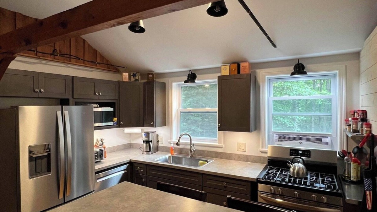 Stoddard House | Secluded Cabin close to lake