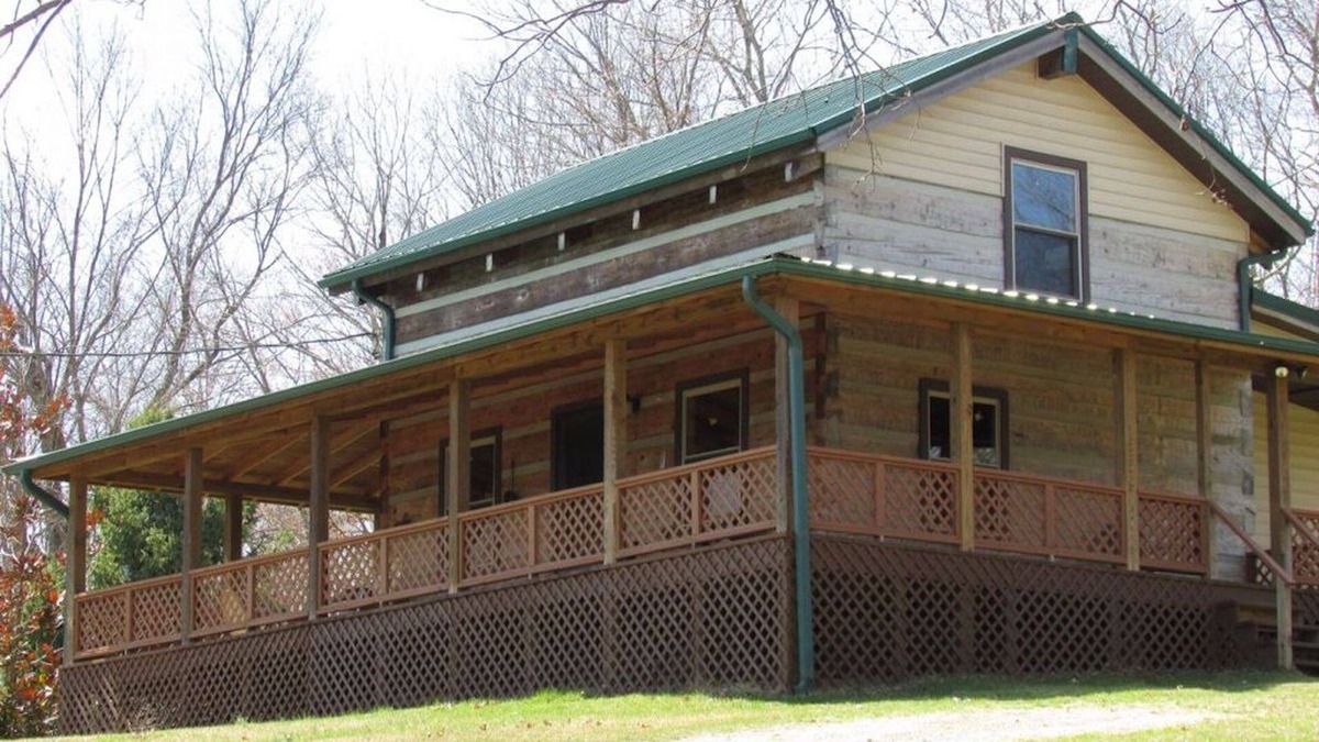 Pomeroy Cabin | Secluded Cabin, Family and Pet-Friendly