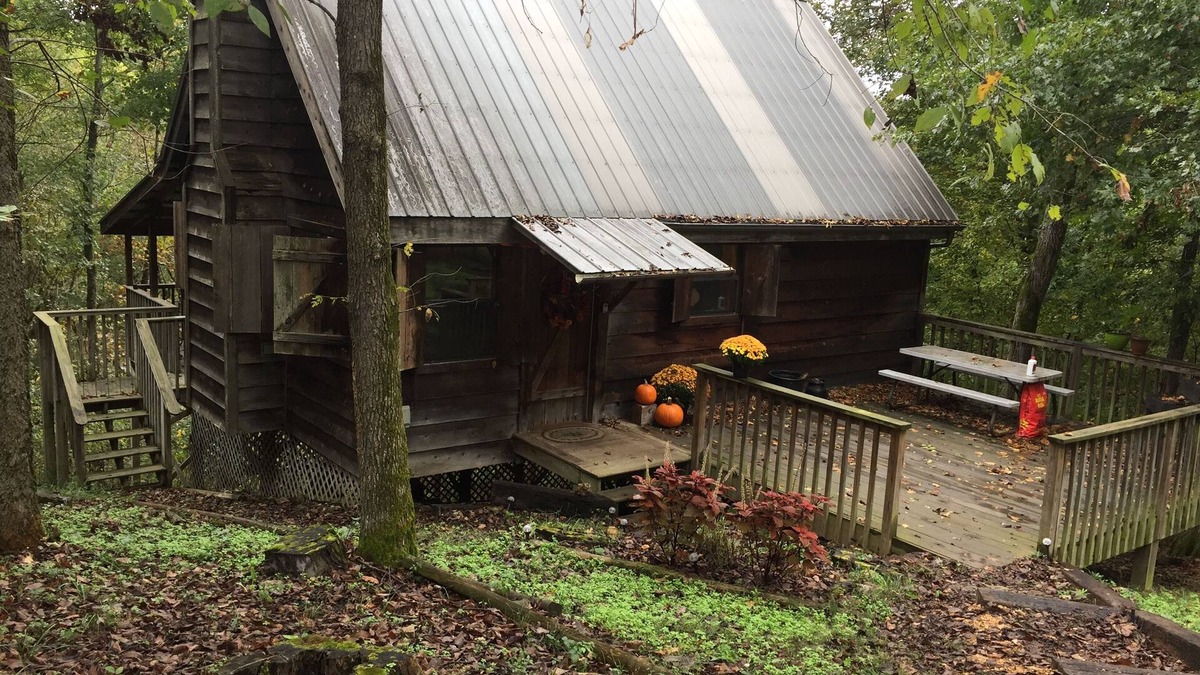 Huntsville House | Secluded cabin on the Kings river at Marshall Ford. Private and beautiful river