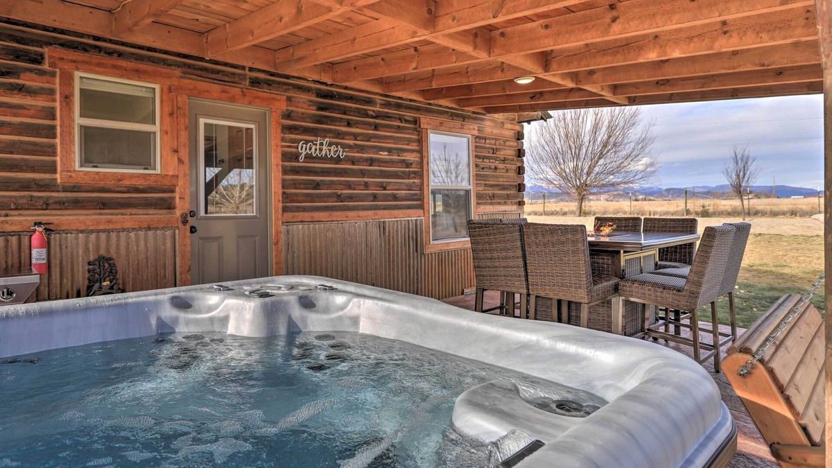 Durango Cabin | Secluded Cabin w/Hot Tub, Game Room & Views!