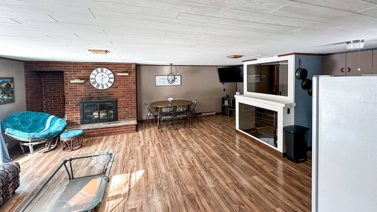 West Branch Cabin | Secluded cabin with fast WiFi on orv trail system.