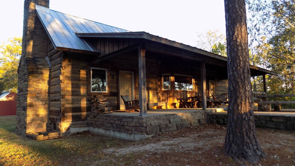 Mount Judea Cabin | Secluded Cave Creek Cabin where you can Restore Your Soul, sleeps 17
