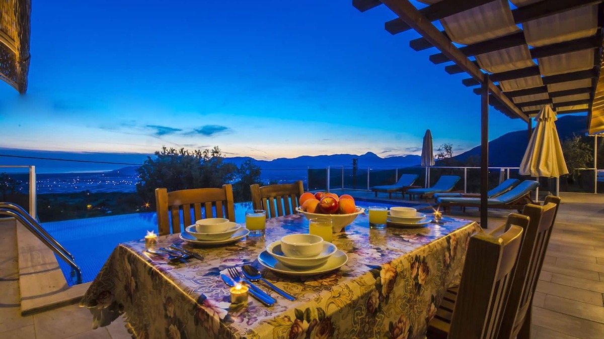 Uzumlu Villa | Secluded Charming Villa Donat Duo for Four Guests, Great Views & Private Pool