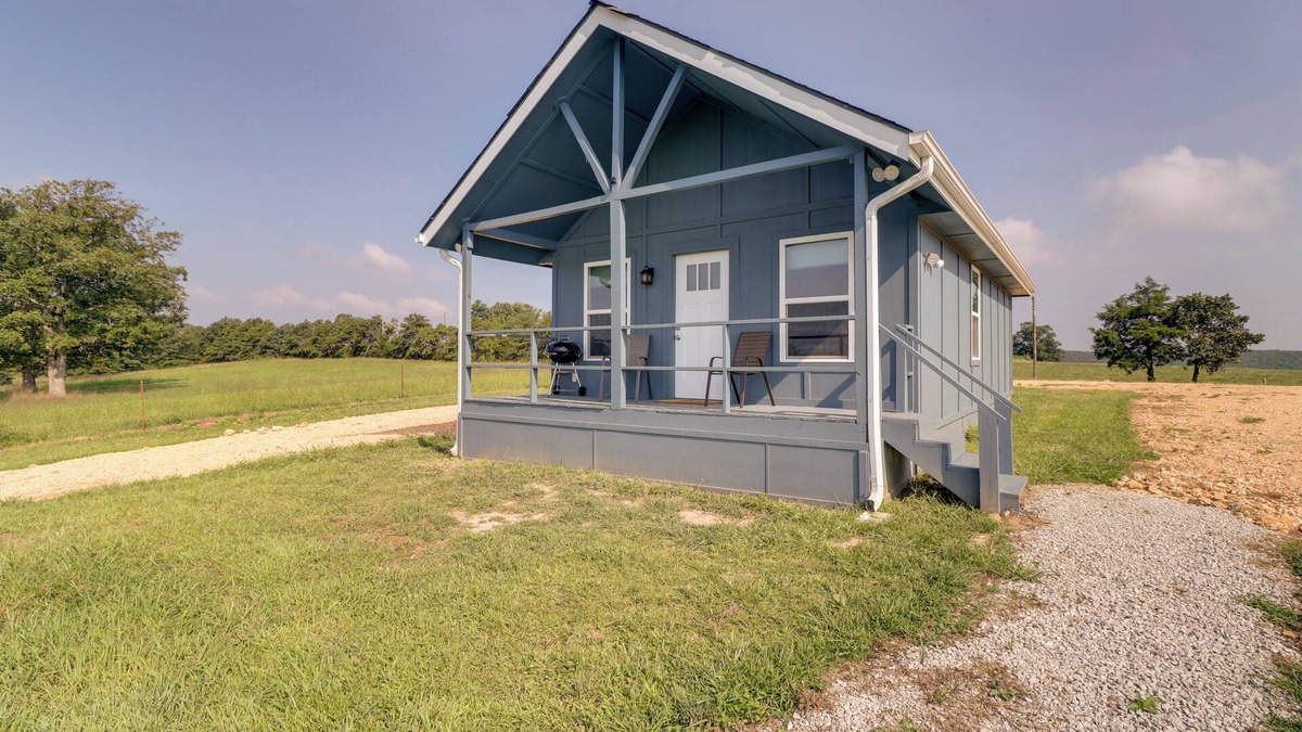 Compton Cabin | Secluded Compton Home: Natural Views & WFH Station