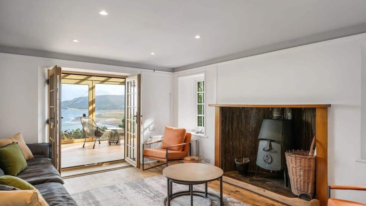 Porlock Weir House | Secluded Cottage w/Expansive Sea Views & Garden