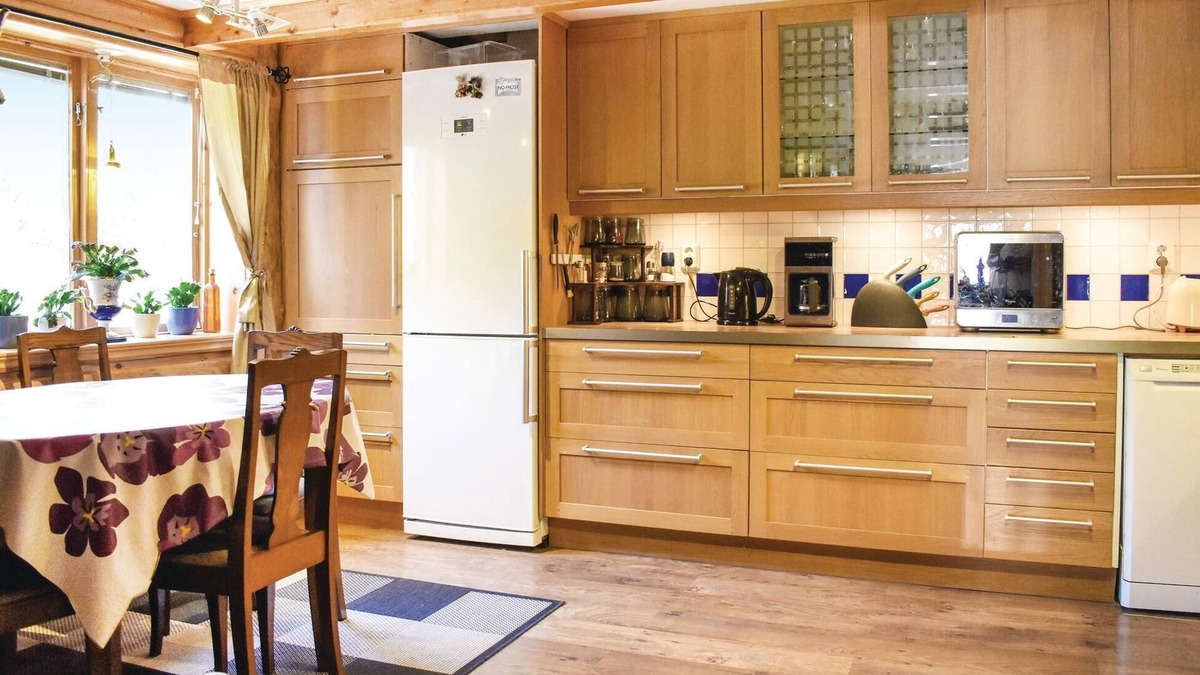 Fagelmara House | Secluded cottage on large plot in the forest.