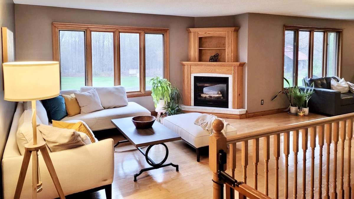 Oro-Medonte House | Secluded Countryside Estate with Private Trails