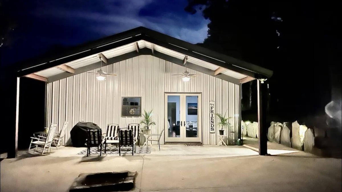 Searcy Apartment | Secluded, cozy and clean retreat only 8 minutes from Harding University!