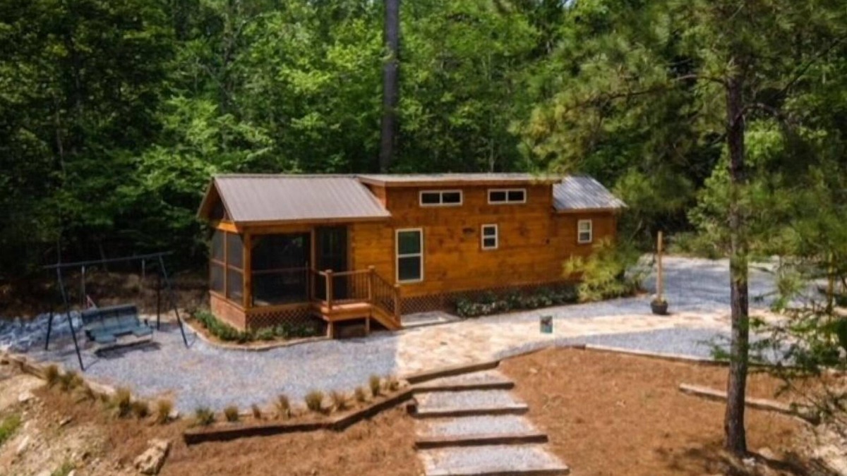 Talisheek Cabin | Secluded cozy tiny cabin on the water with fire pit and private dock