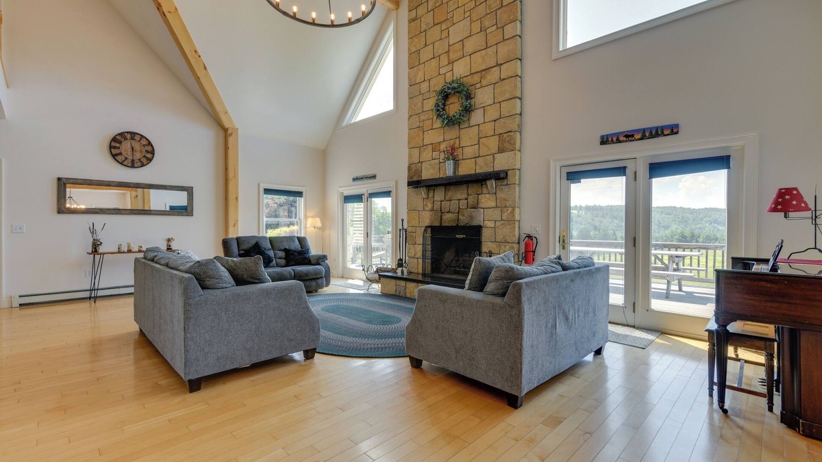 East Calais House | Secluded Family Getaway Near Stowe: Deck & Hot Tub