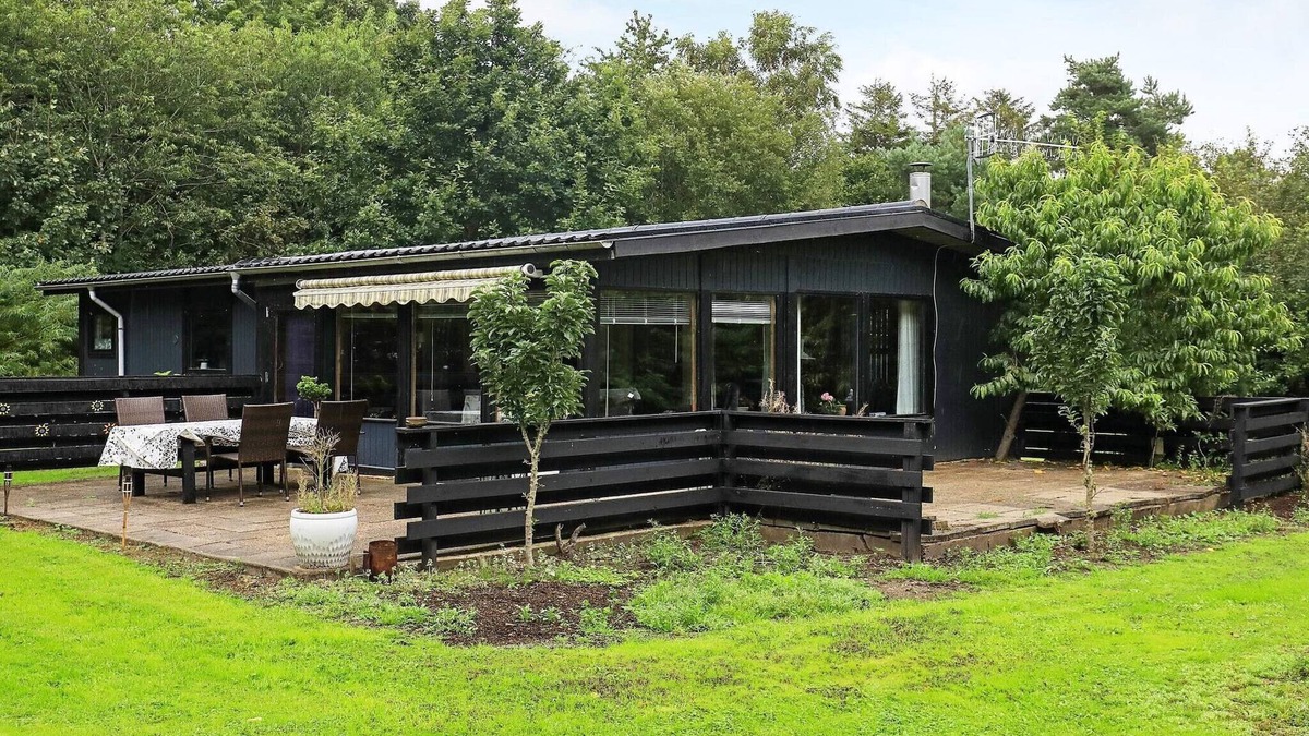 Roslev House | Secluded Forest Retreat-By Traum