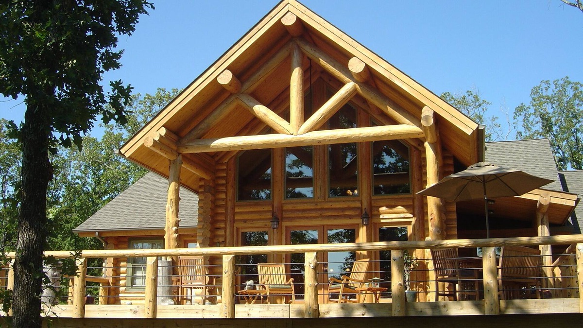 Park Hill Cabin | Secluded Full Log home on 12 wooded acres with view of Lake Tenkiller.