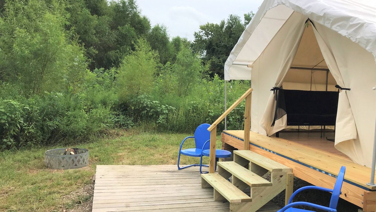 St. Charles Cottage | Secluded Glamping Tent at Glamping St. Louis